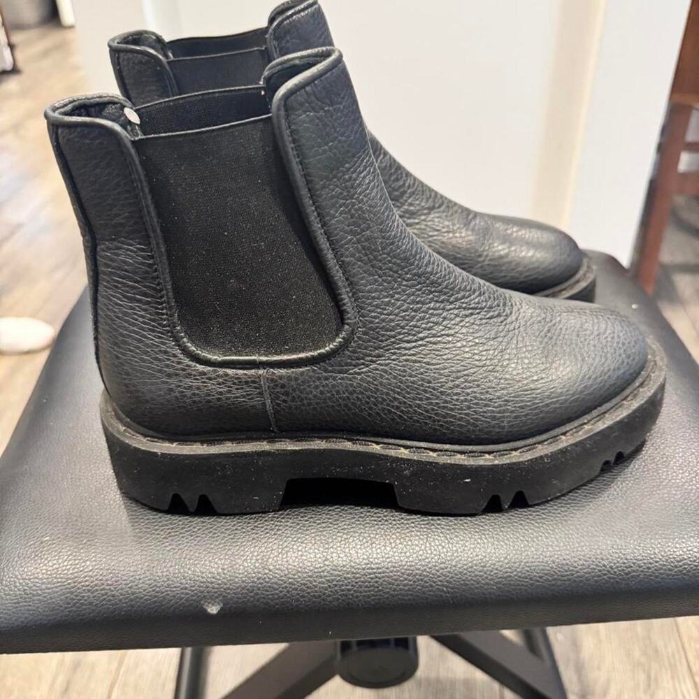 Aquatalia black leather chelsea lug boot size 6.5